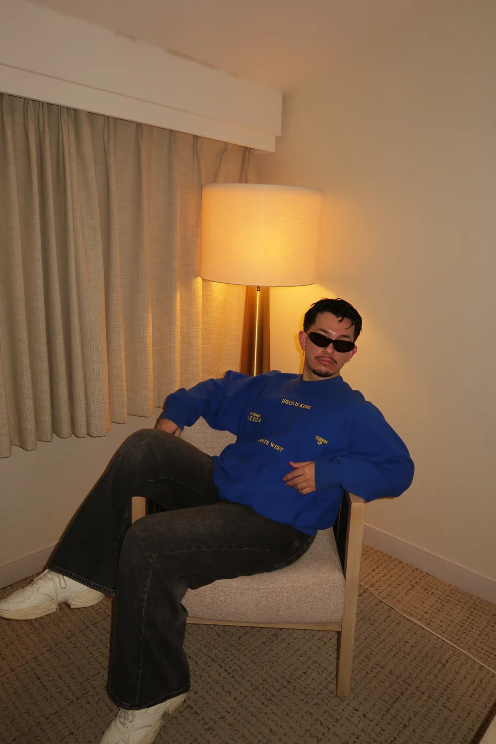 Everyday fit — cobalt sweatshirt